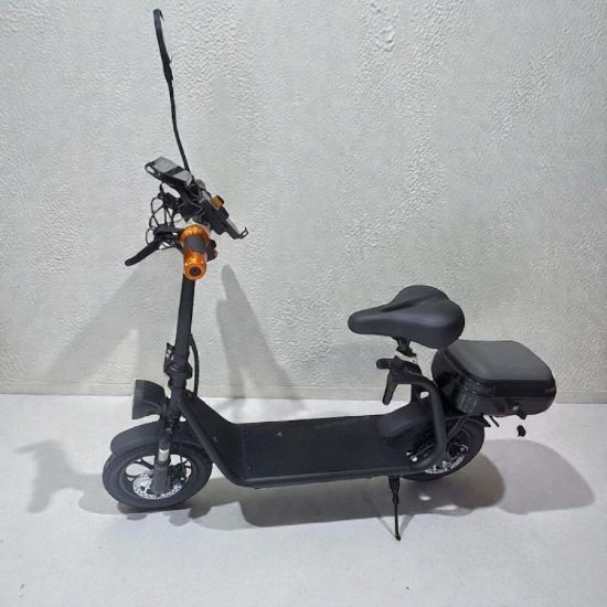 صورة سكوتر أبو سلة كهربائي